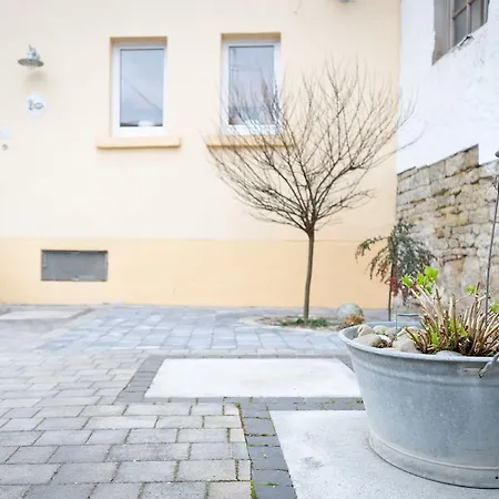 Ferienwohnung Am Pankratiushof * Erbes-Budesheim